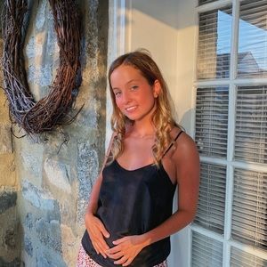Meet your Posher, Annalee